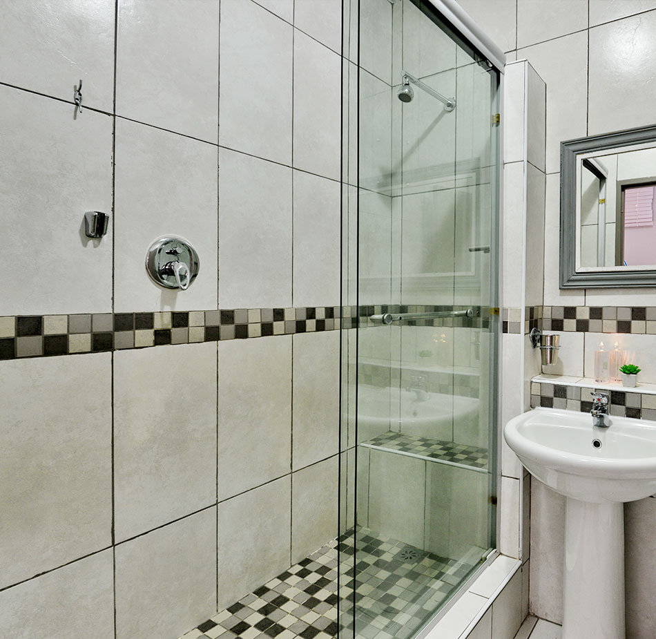 B-Block-1-Bedroom-1-Image-8-min